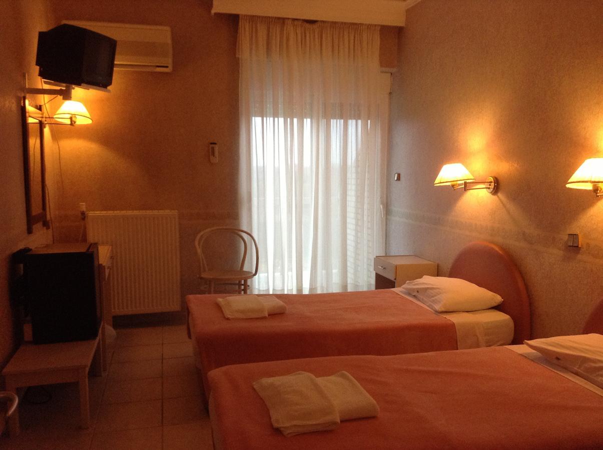 Plotini Hotel Dhidhimotikhon 객실 사진